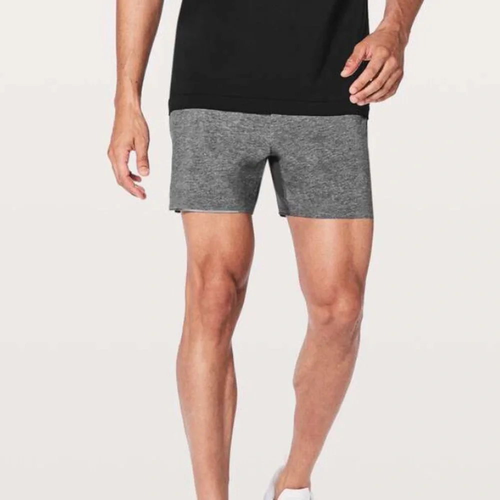 Lululemon Surge Linerless 5” Heather Deep Coal Swift Ultra Shorts Size Small
